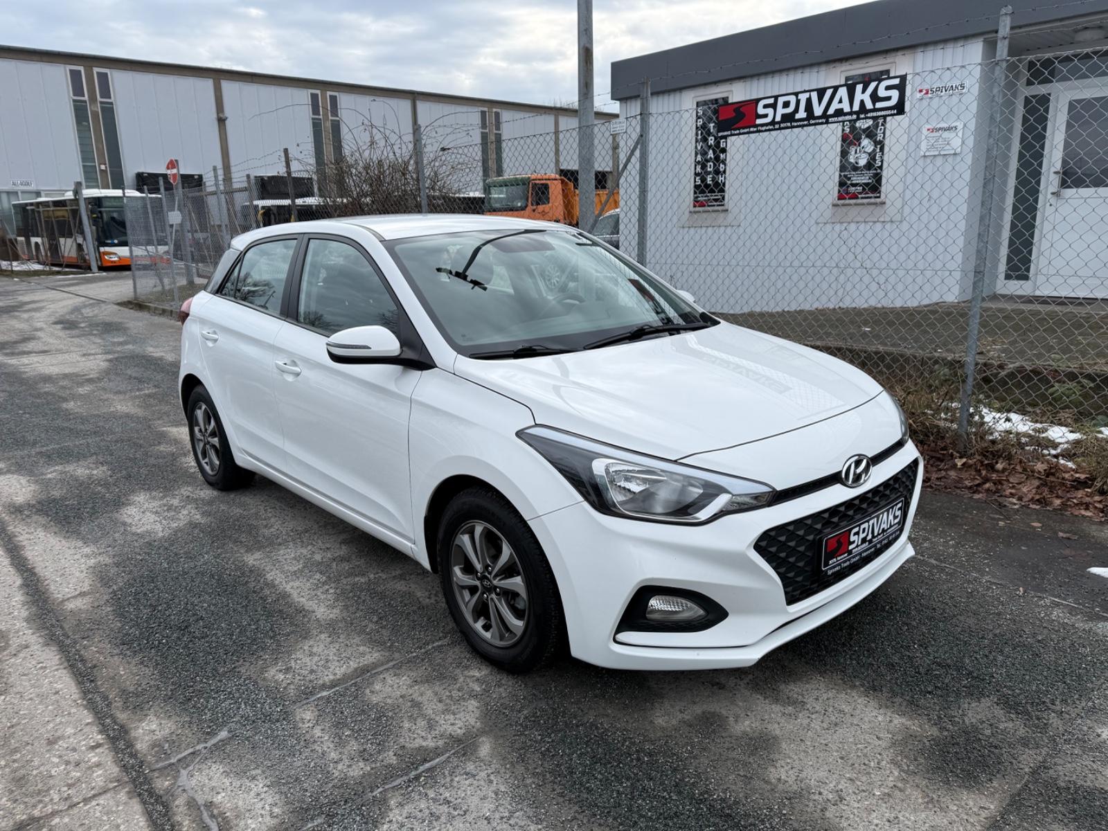 Hyundai i20 1.2 55kW Select Klimaanlage