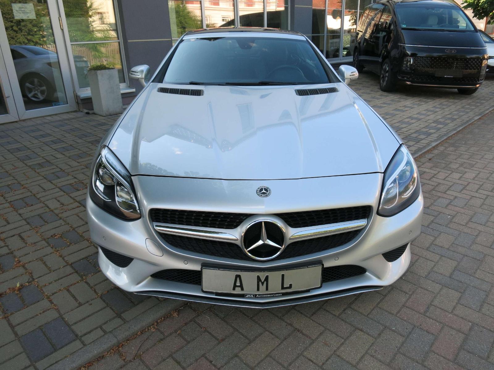 Mercedes-Benz SLC 200 SLC 200 (172.434) LED PANORAMADACH