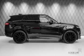 MY23 4.4 P530 V8 AWD FIRST EDITION BLACK/EBONY