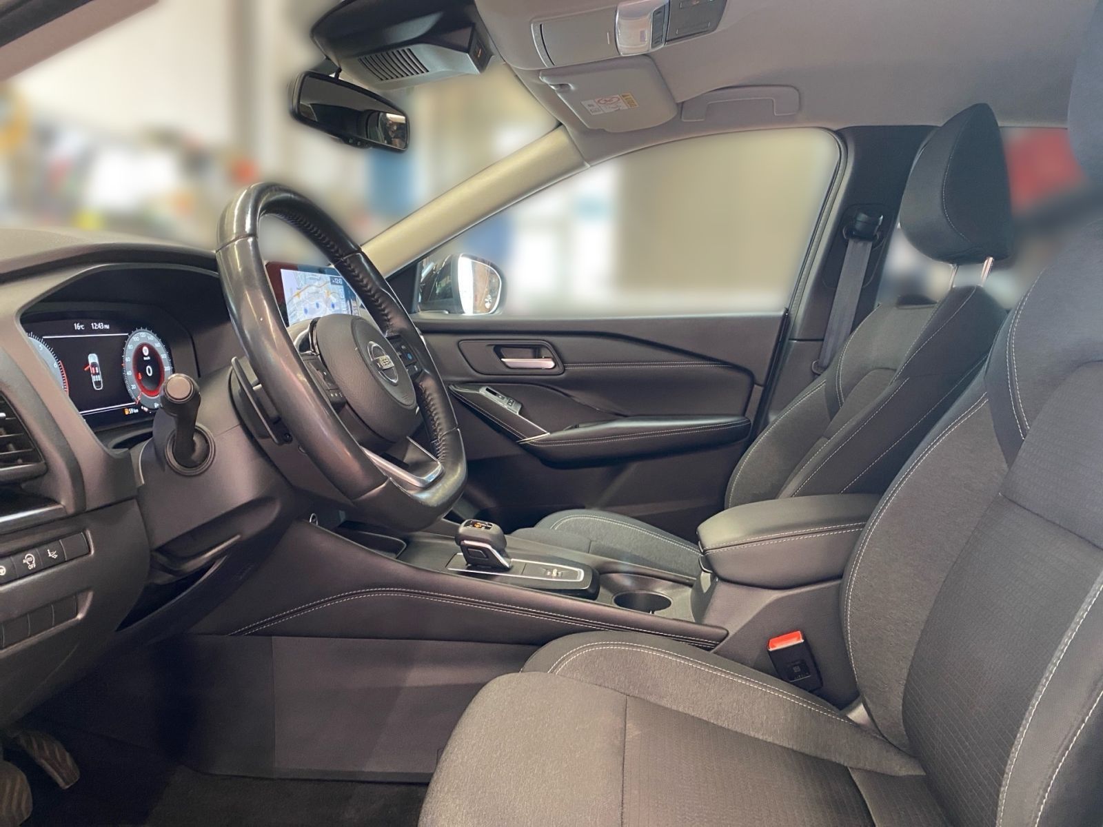 Fahrzeugabbildung Nissan Qashqai 1.3 DIG-T Automatik N-Connecta *AHK*