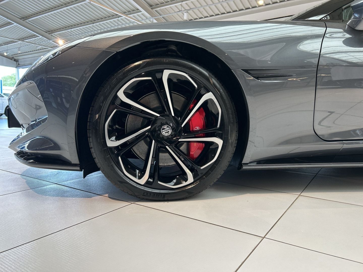 Fahrzeugabbildung MG Cyberster X-Power Dual Motor VFW Kauf ab 1.11.25