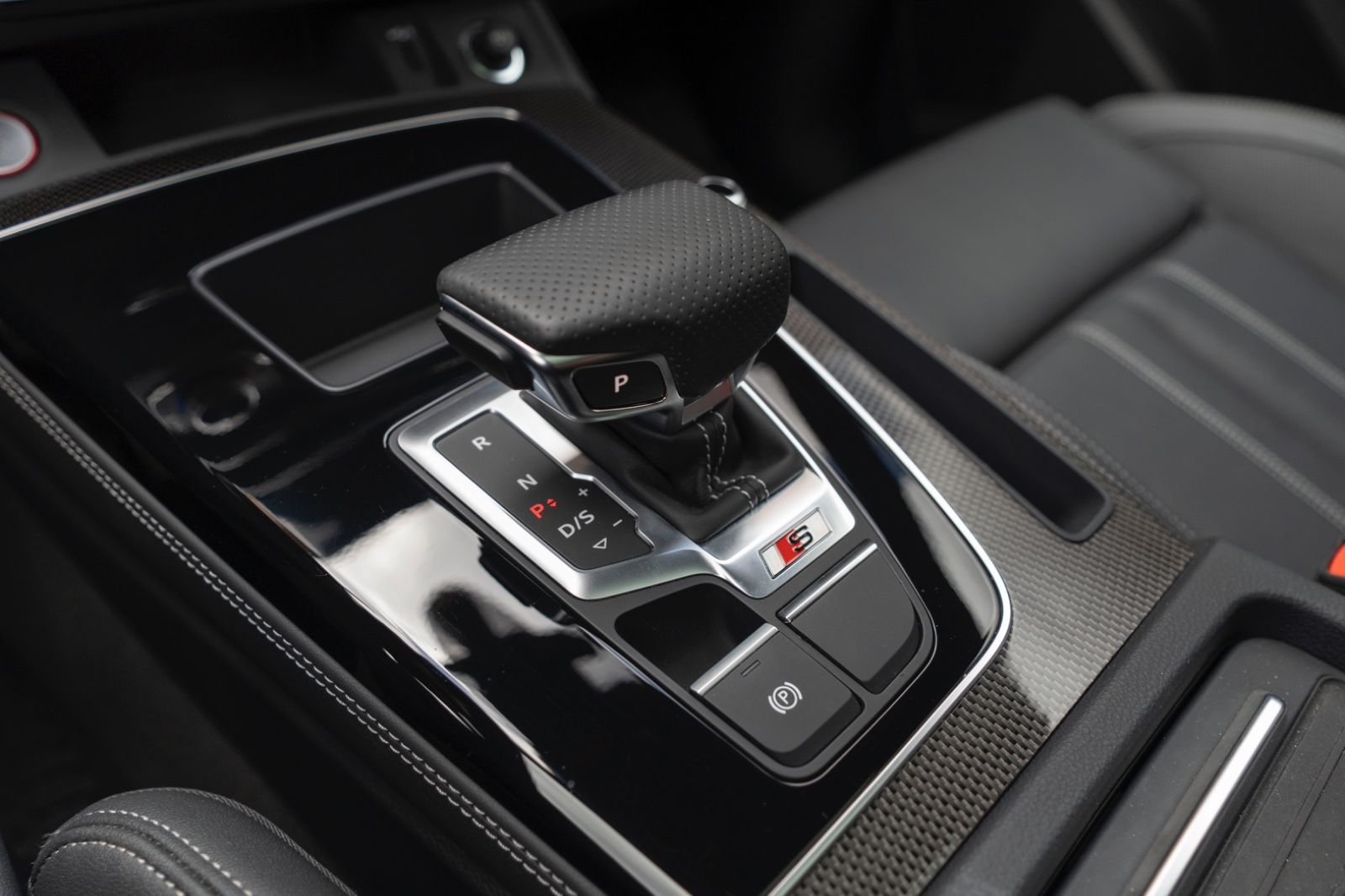 Fahrzeugabbildung Audi SQ5 3.0T SPORTBACK 360° B&O HUD MATRIX ACC PANO