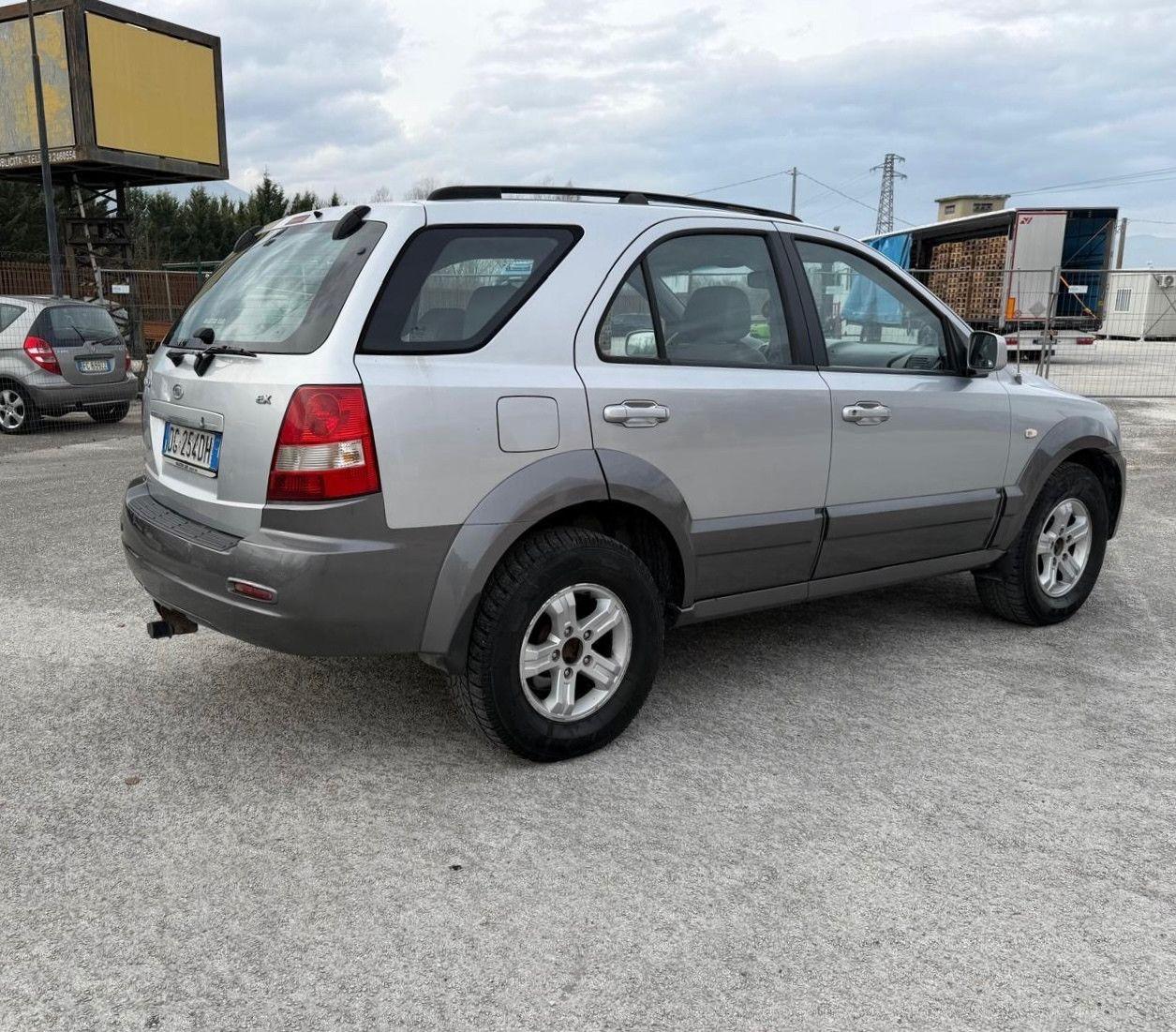 Kia Sorento 2006 — engine 2.497 cm³, 140 HP (103kW)