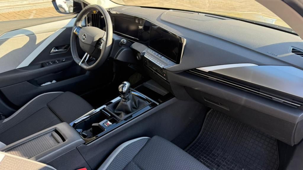 Autohaus Zimpel - Opel Astra Edition 1.2 Klimaautomatik+DAB+LED+CarPlay - Bild 10 Autohaus Zimpel - Opel Astra Edition 1.2 Klimaautomatik+DAB+LED+CarPlay - Bild 10