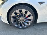 Tesla Model 3 mit 20 Zoll Felgen USS GARANTIE DEZ 2026 - Tesla Model 3 in Leverkusen