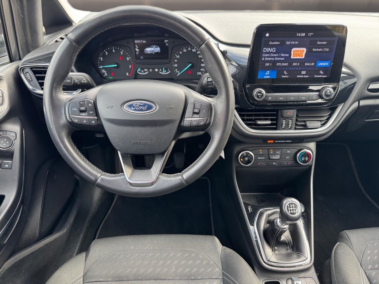 Fahrzeugabbildung Ford Fiesta Titanium SHZ Spurhalteass. Notbremsass. T
