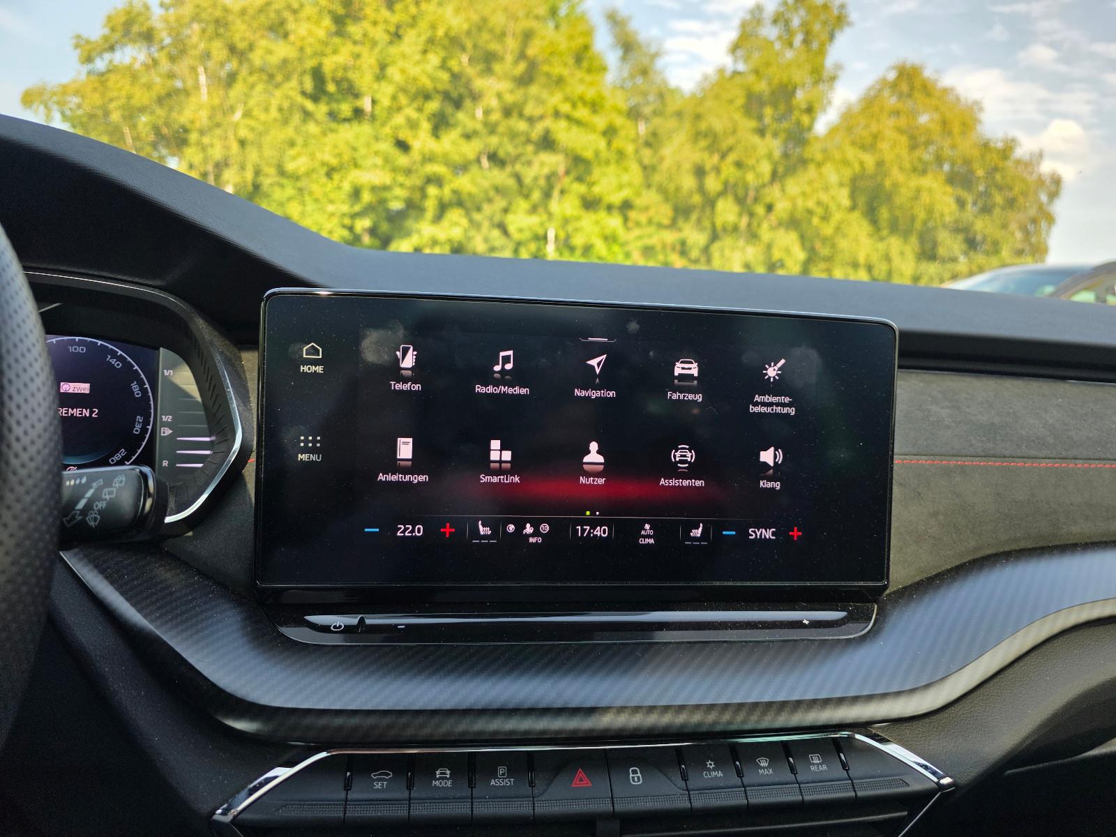 Skoda Octavia Combi RS Panorama Rückfahrkamera AHK, миниатюра 18