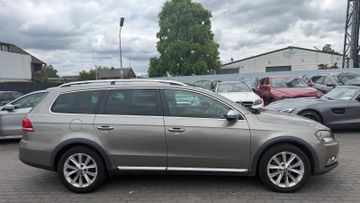 Volkswagen Passat Alltrack - 4