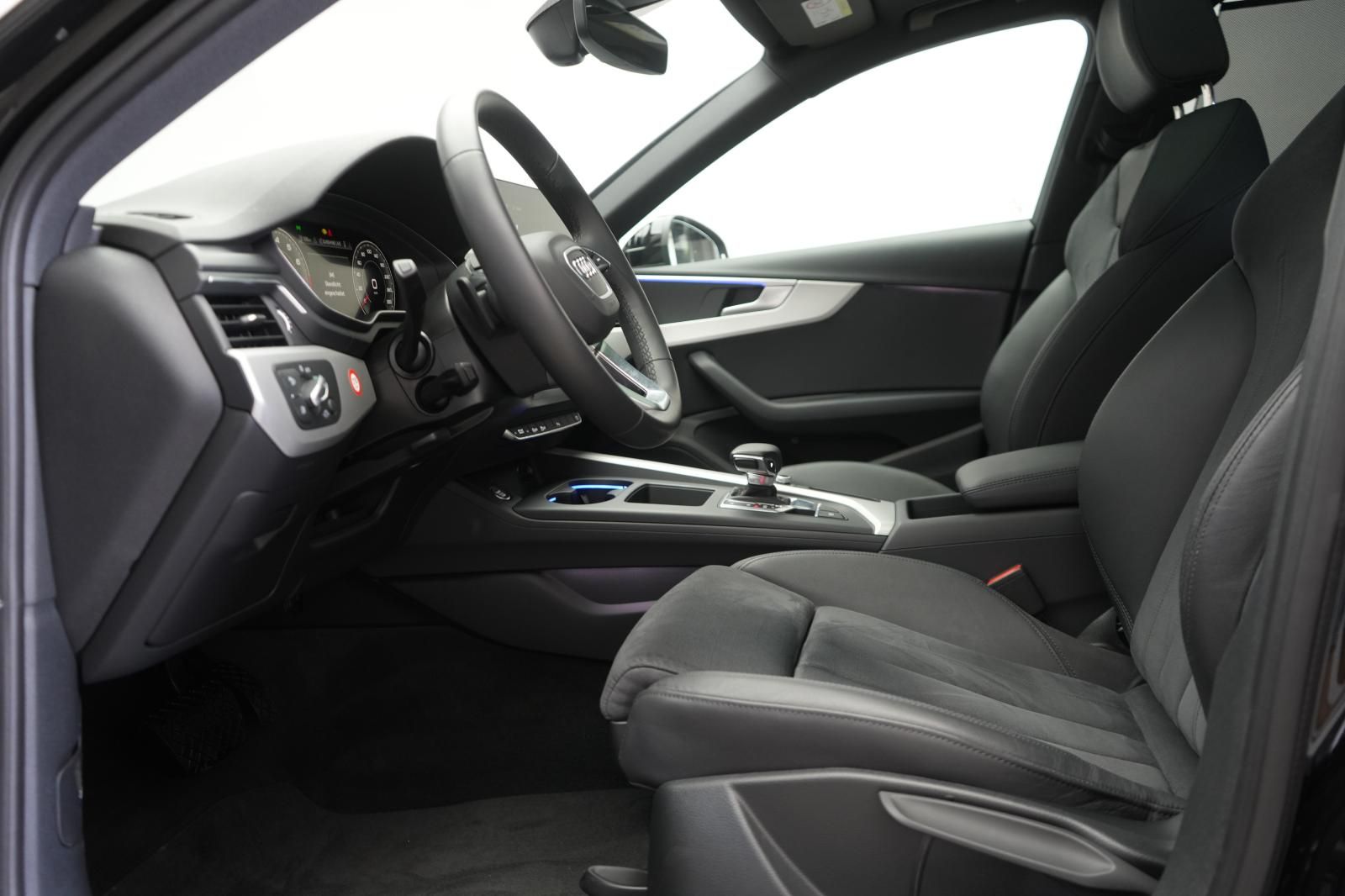 Audi A4 45 TFSI quattro S line Competition ACC Virtua foto 24