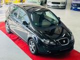 Seat Altea 4You -Modell 2015 -AHK - schwarze Seat Altea