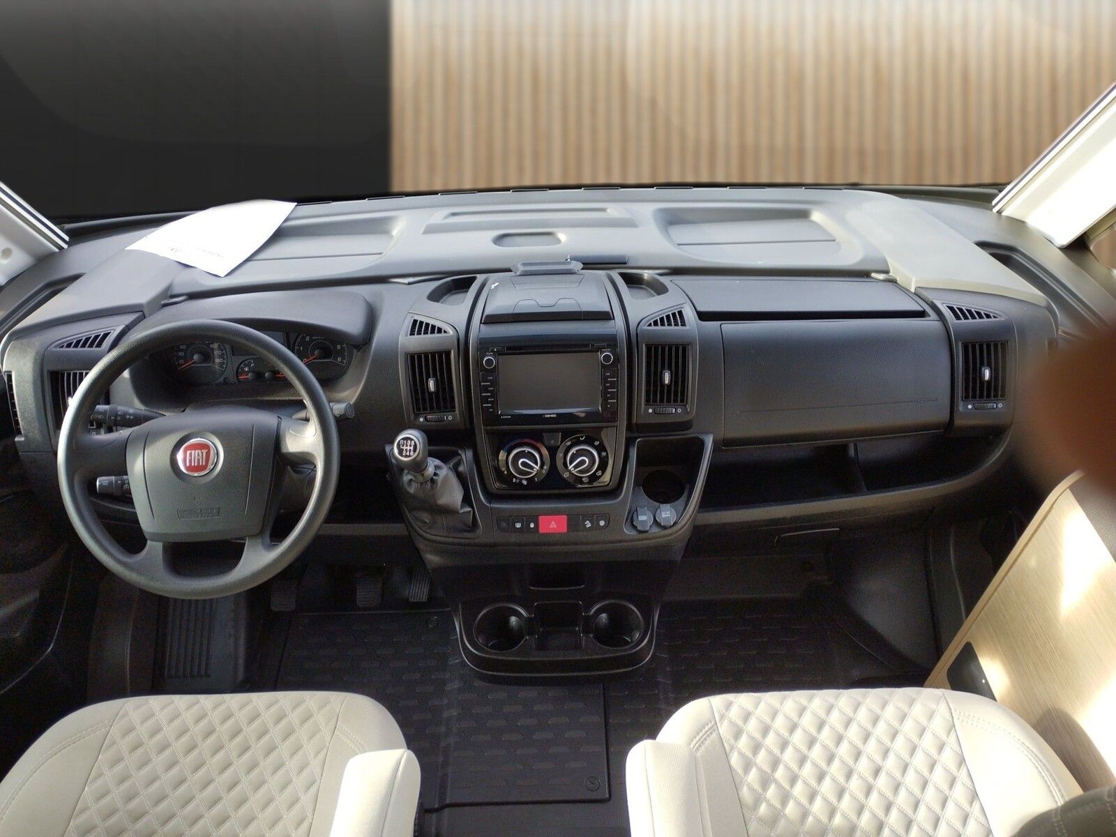 Fahrzeugabbildung Forster I 726 VB