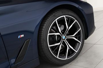 BMW 520d xDrive Touring M Sport HUD STHZ RFK 19"
