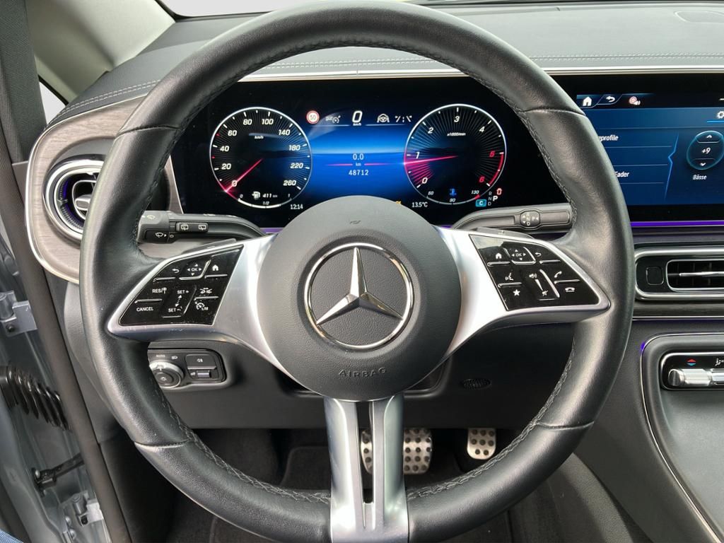 Fahrzeugabbildung Mercedes-Benz V 300 d AVANTGARDE Lang Leder*Navi*360*PDC*SpurH