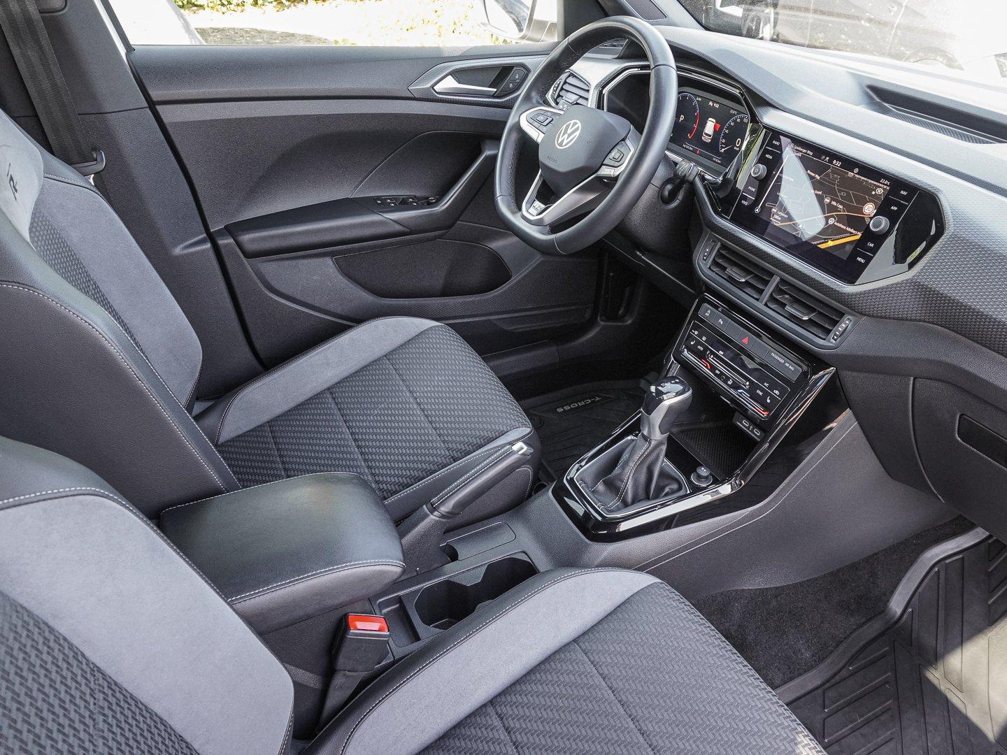 Volkswagen T-Cross 1.5 TSI DSG R-Line NAVI KESSY LED ACC, миниатюра 8