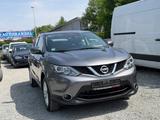 Nissan Qashqai *Kamera*AHK*58000 KM*TÜV NEU - Nissan Qashqai bis 10.000 Euro