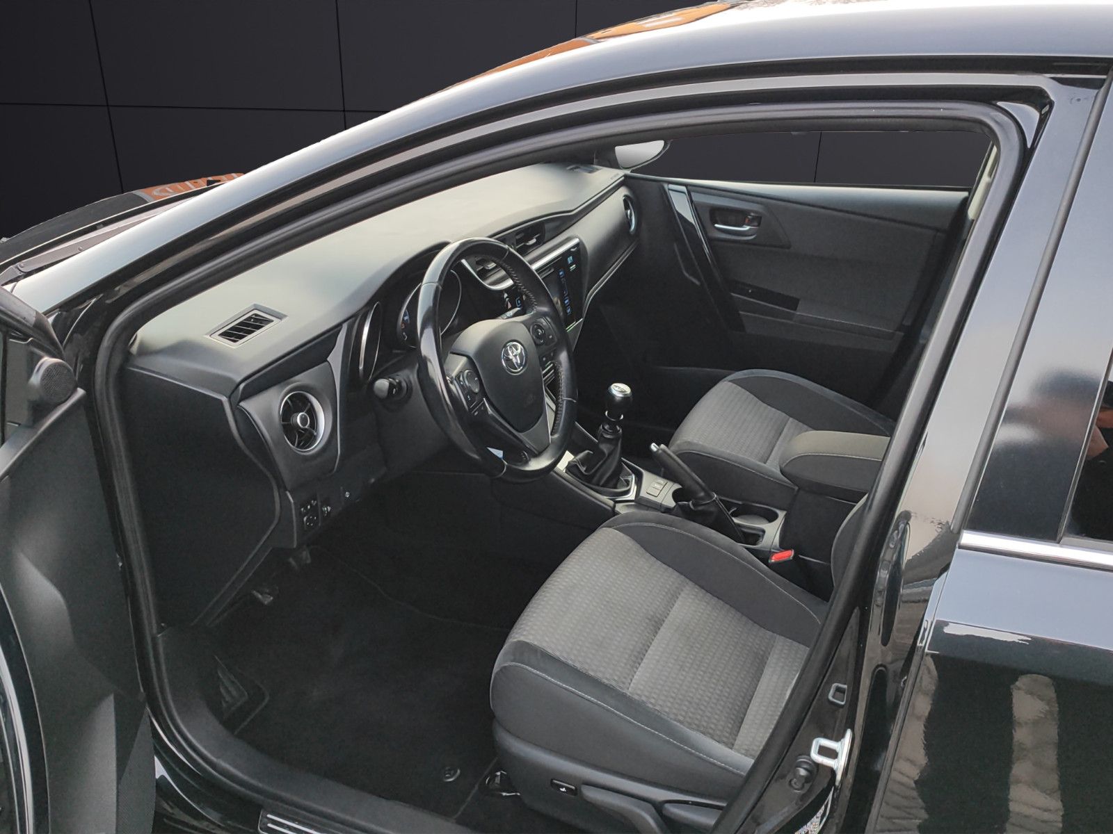 Fahrzeugabbildung Toyota Auris Edition-S+*Tempo*Blth*Klima*SitzHZ*Kamera*