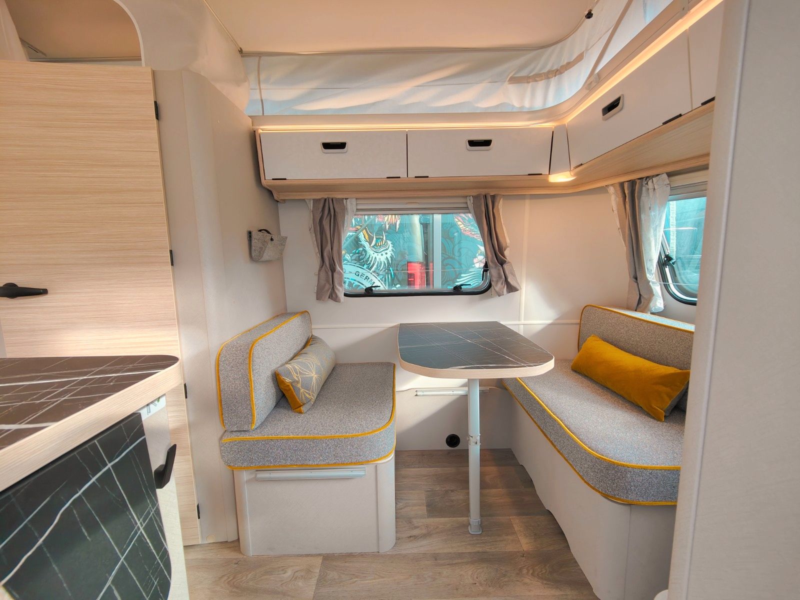 Fahrzeugabbildung HYMER / ERIBA / HYMERCAR Touring 550 Urban - SUMMER-SALE! -