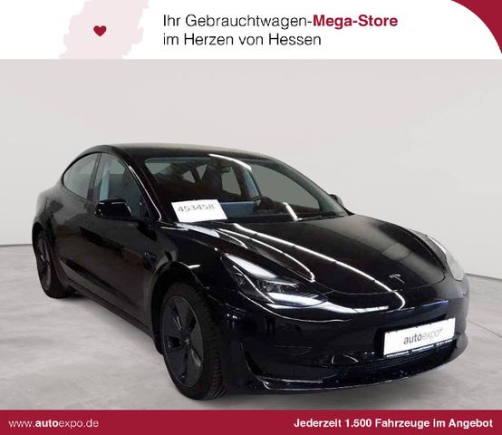 Tesla Model 3 Standard Reichweite Plus