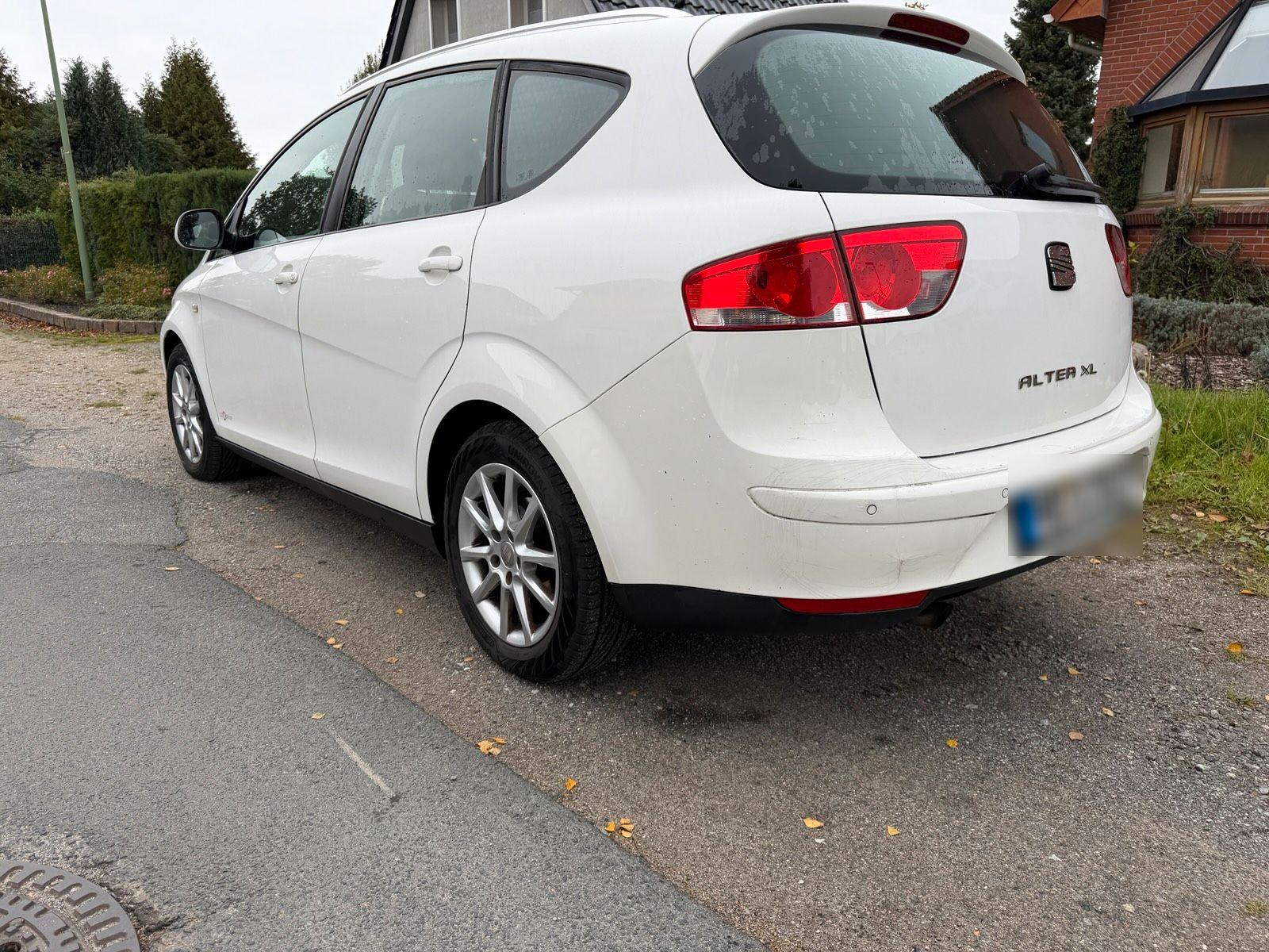 Seat Altea XL 2011 — interior