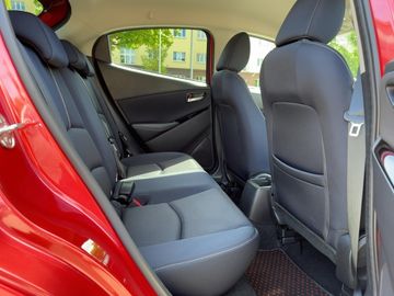 Mazda 2 1.5 SKYACTIV 90PS M-Hybrid Sports-Line Navi