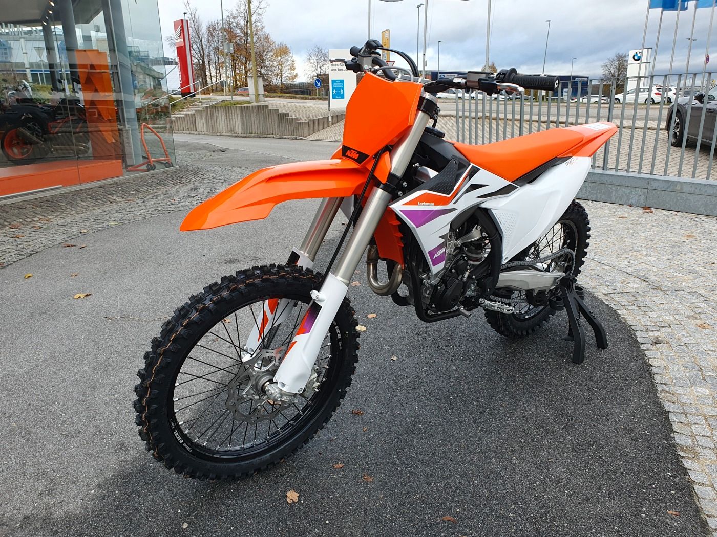 Fahrzeugabbildung KTM 350 SX-F 2024