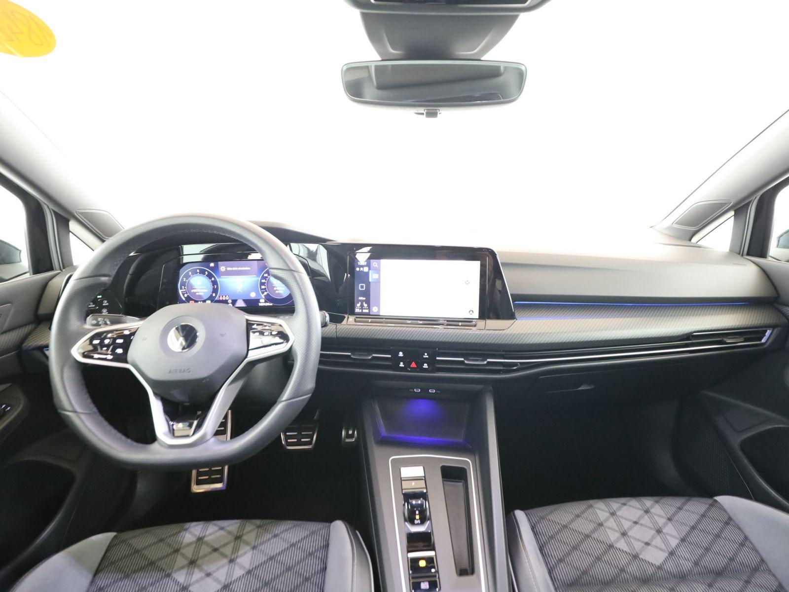 Volkswagen Golf VIII 1.5 eTSI R-Line LED+PDC+SitzH+Navi+App, миниатюра 13