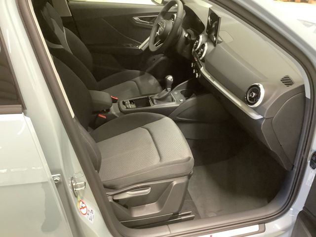 Q2 S line 35 TFSI 110(150) kW(PS) S chaltgetrieb