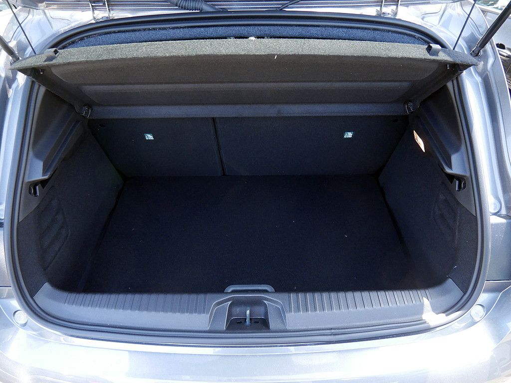 Fahrzeugabbildung Renault Clio Techno TCe 90
