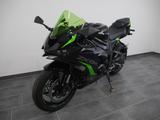 Kawasaki ZX 6 R // 2025 // 1.Hand // Schwarz // Garantie - Offers