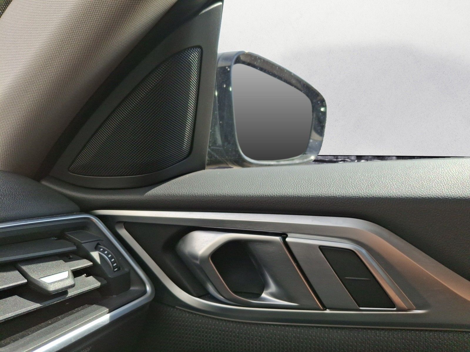 BMW i4 eDrive35 Klimaaut. HIFI Sitzhzg. Vorn foto 21