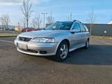 Opel Vectra b Caravan 1.8 16V - Opel Vectra: 16v B