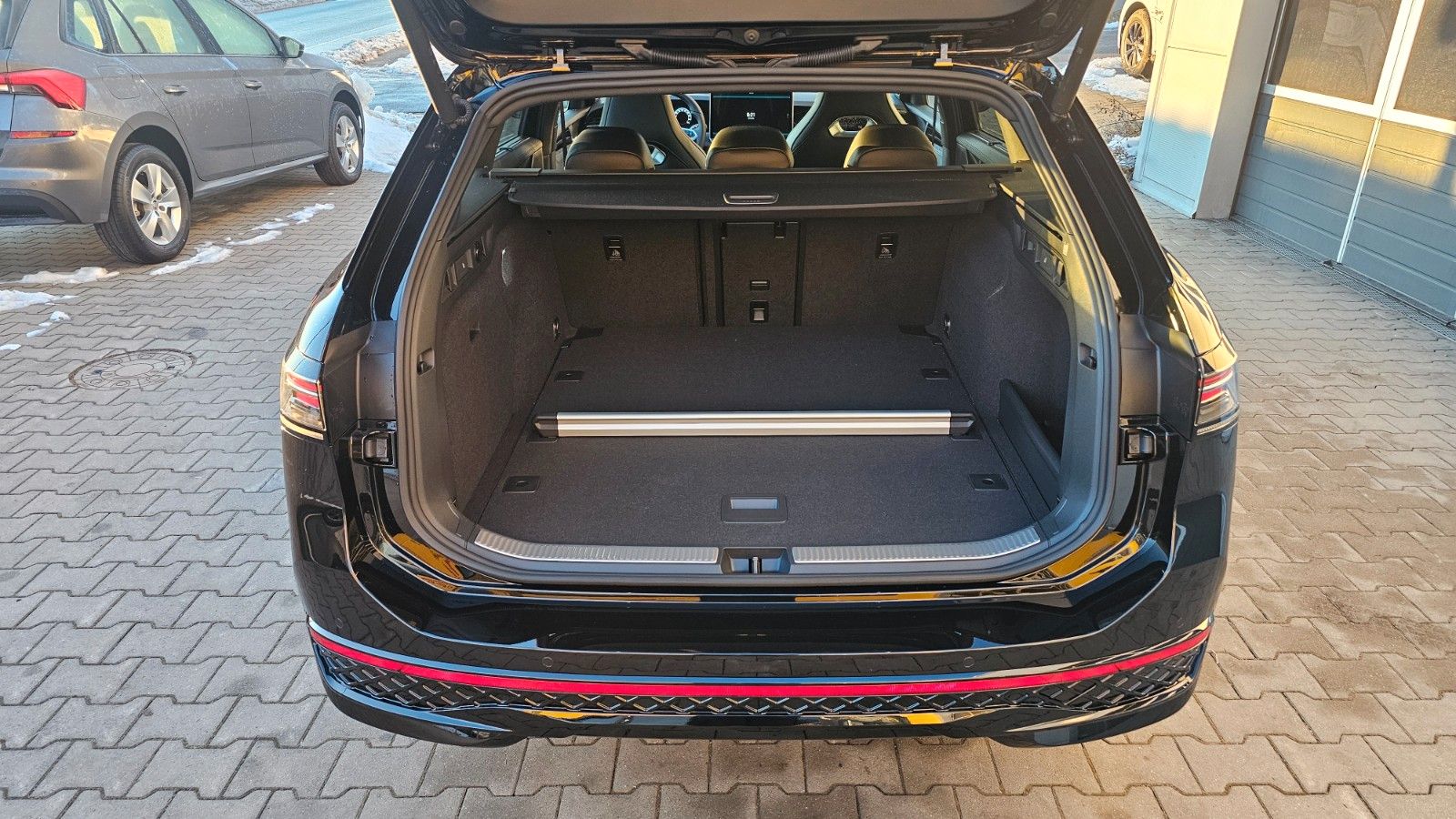 Volkswagen Passat Variant - Bild 23