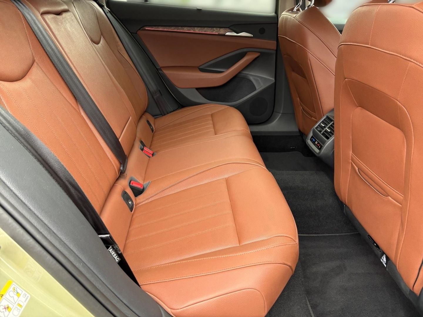 Skoda Superb Combi 1.5 TSI++EINMALIGE FARBKOMBINATION! foto 13