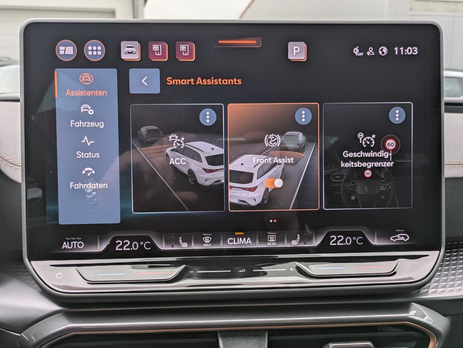 Fahrzeugabbildung CUPRA Leon 1.5 eTSI EDGE MATRIX*ACC*KAM*18"5JGARANTIE