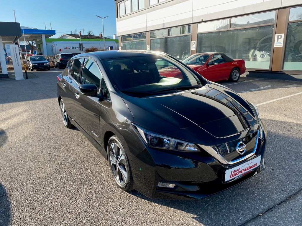 Nissan Leaf 150 PS 40KWH N-CONNECTA Winterpaket