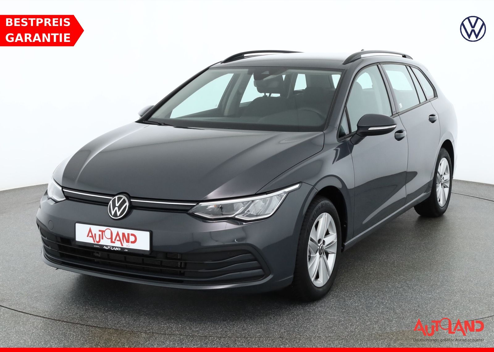 Volkswagen Golf VIII Variant 1.0 eTSI DSG Life Standheizung