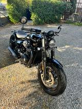 Triumph Bonneville Bobber Black - Offers