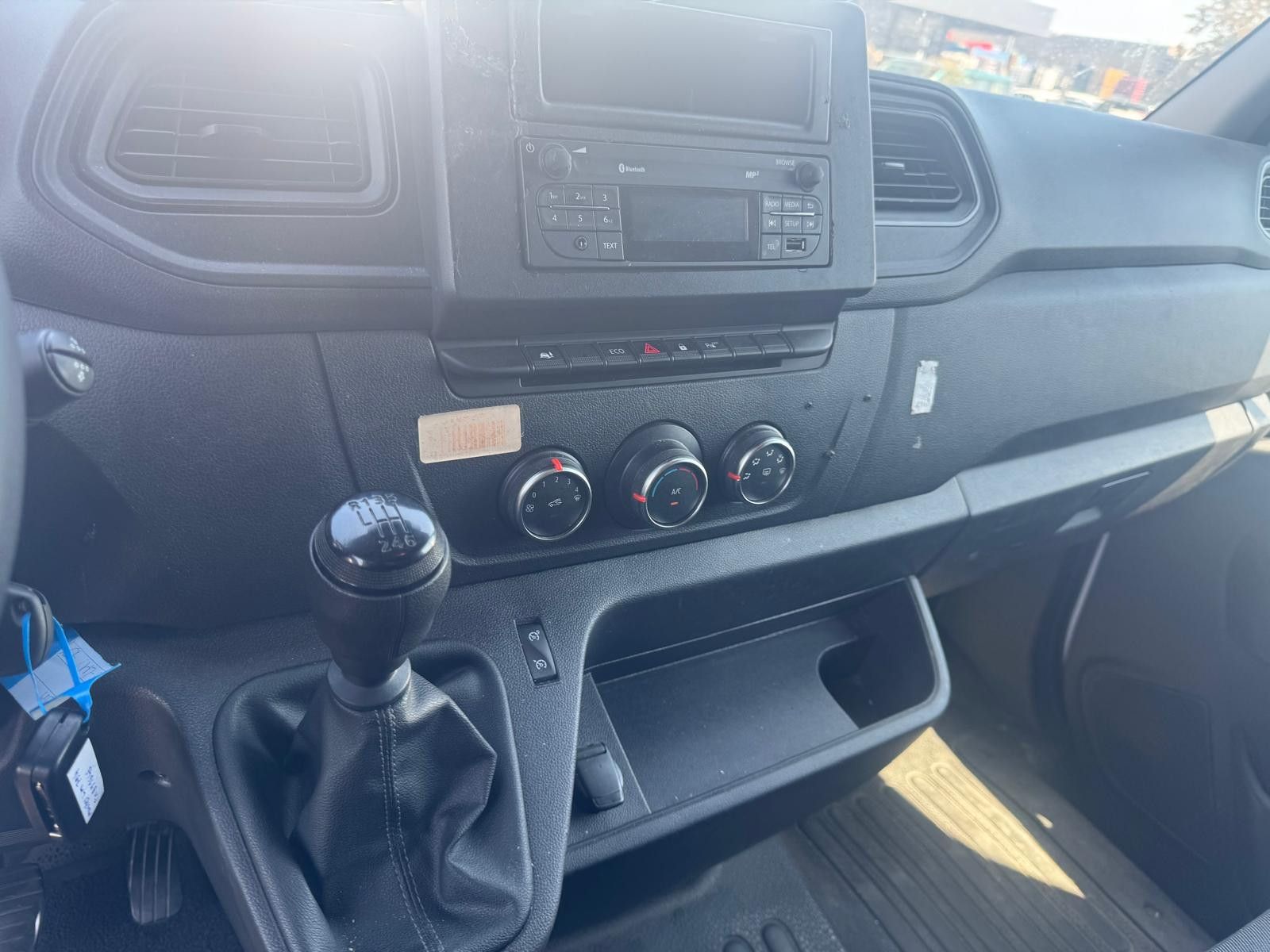 Fahrzeugabbildung Renault Master III Kasten L1H2 HKa 3,5t/1.HAND/TEMPOMAT