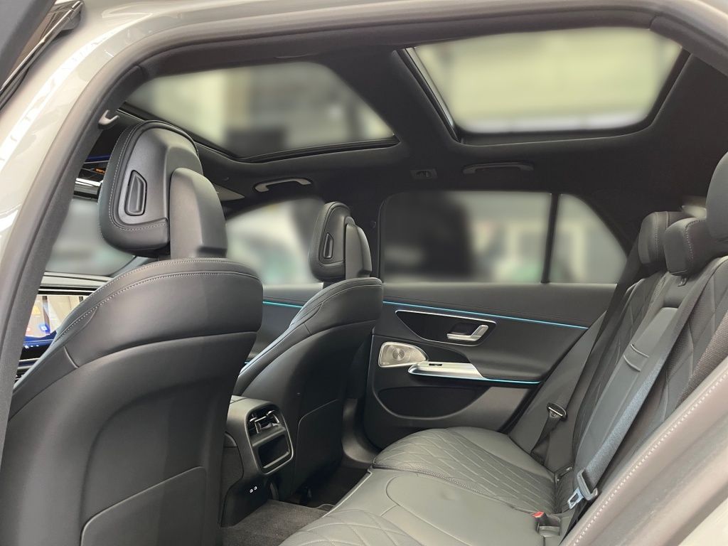Fahrzeugabbildung Mercedes-Benz E 300 de 4M T All-Terrain Superscreen Burm4D
