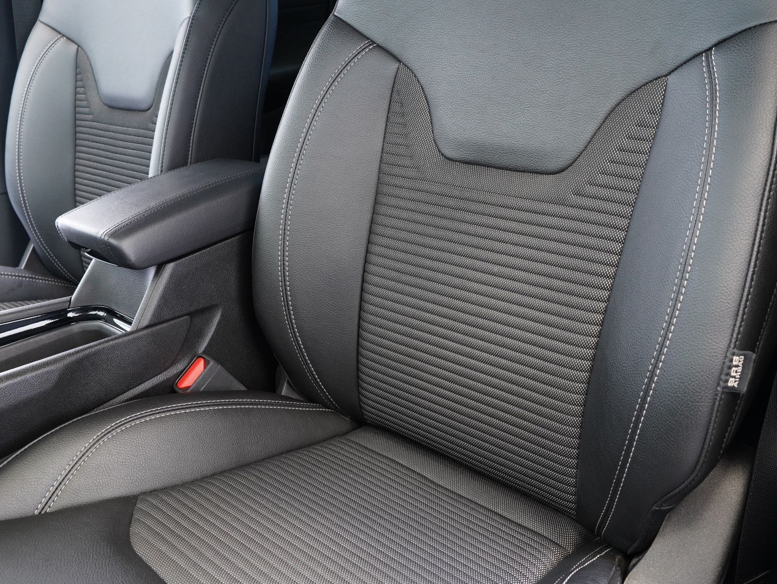 Fahrzeugabbildung Jeep Compass 1.5 GSE T4 48V E-HYBRID