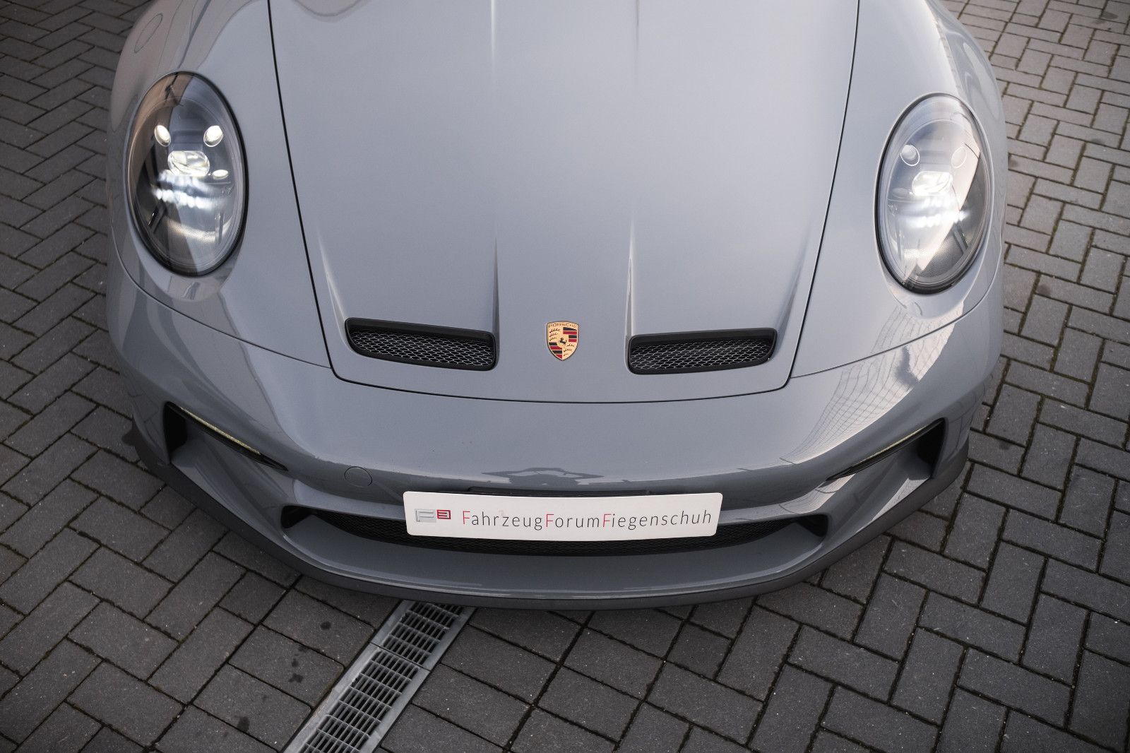 Fahrzeugabbildung Porsche 992/911 GT3 Touring-Lift-PDLS-Kamera-90L.-1. Hd.