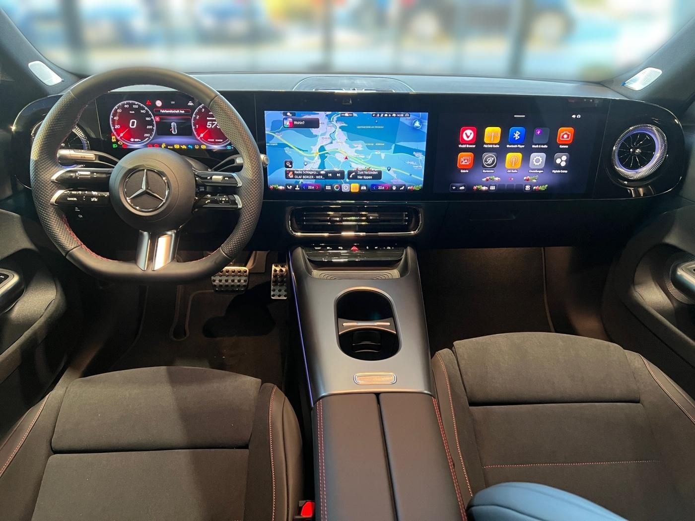 Mercedes-Benz CLA 200 4MATIC AMG Night AHK Burmester3D Pano foto 11