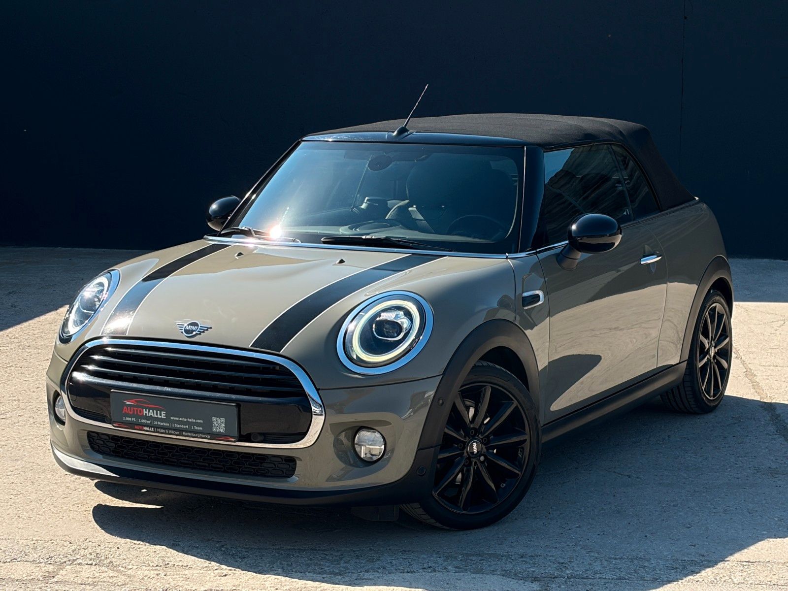 Fahrzeugabbildung MINI Cooper Cabrio SHZ PDC 2Z Klima Navi CarPlay LED