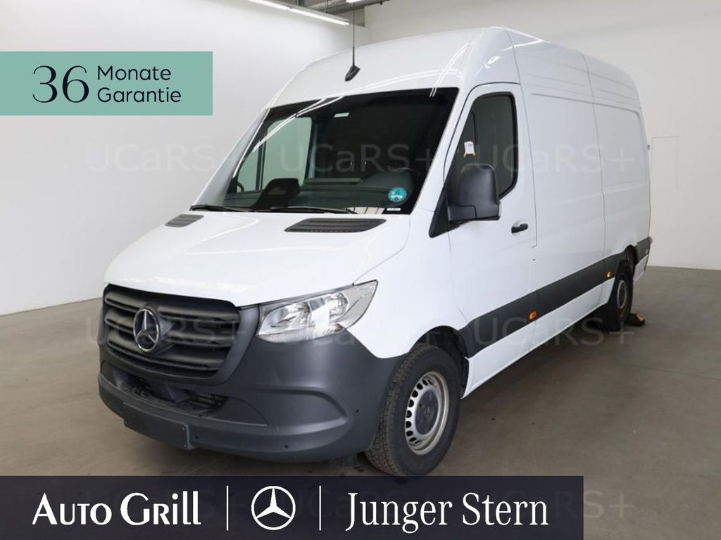 Image of Mercedes-Benz Sprinter