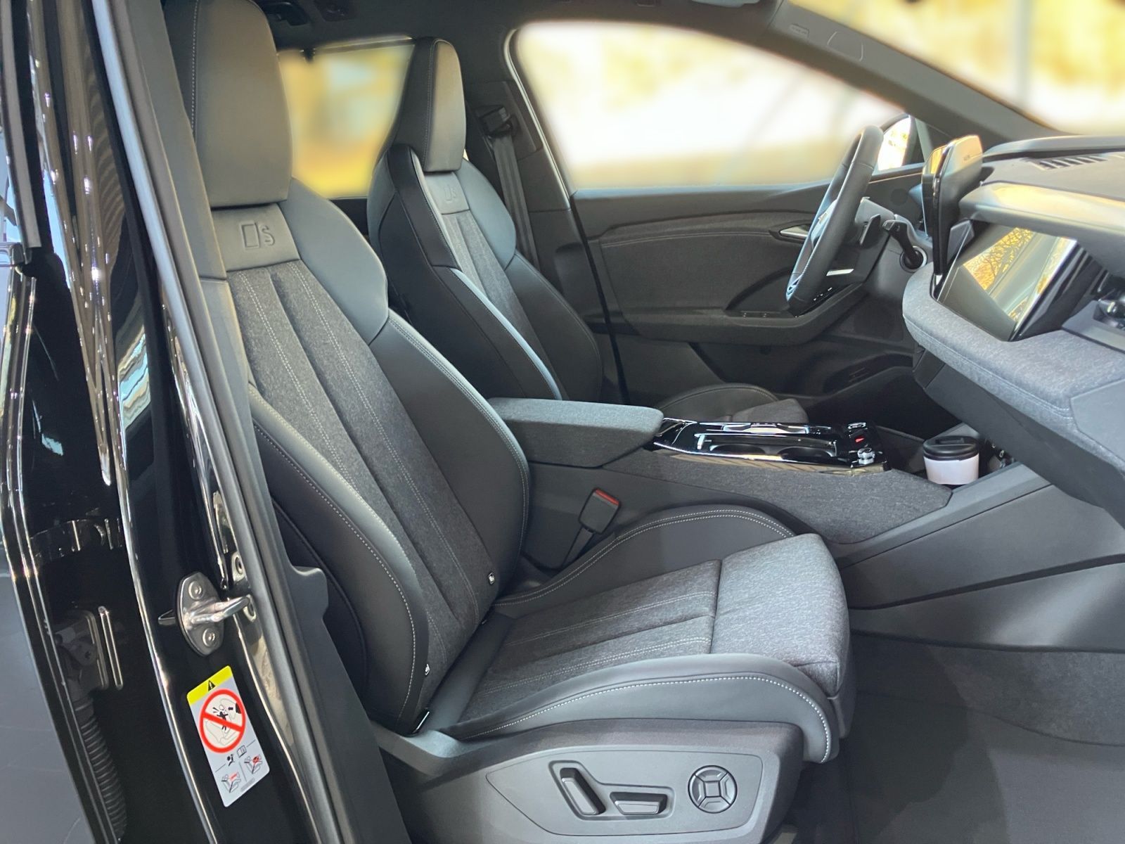 Audi Q6 e-tron - Bild 12