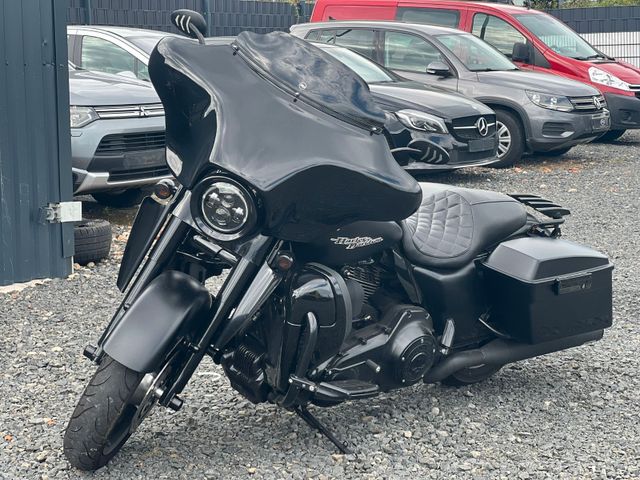 Harley-Davidson FLHR Road King