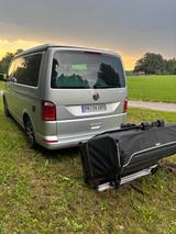 Volkswagen T6 California Beach mit viel Ausstattung - VW T6 California Gebrauchtwagen in Berlin