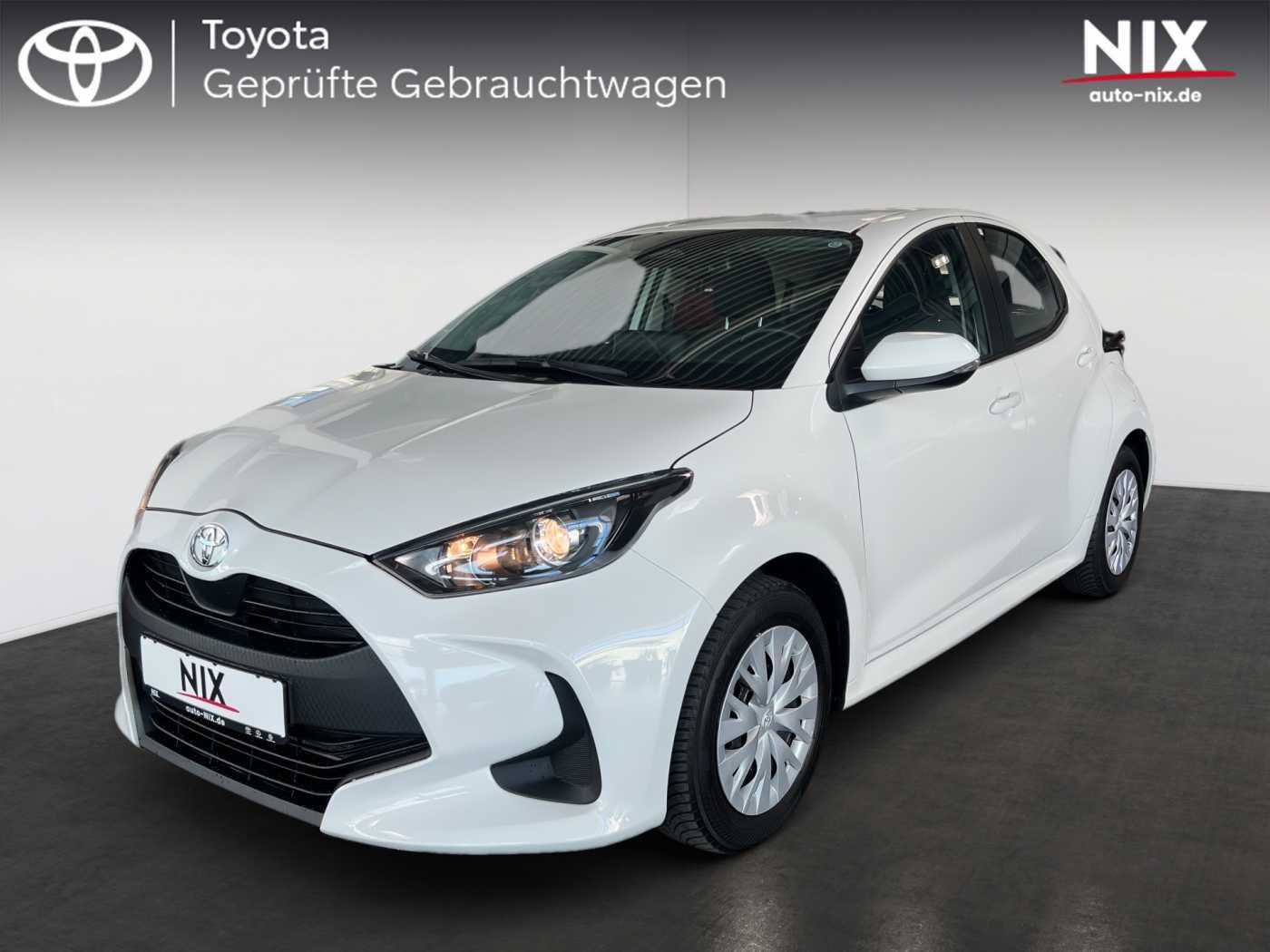 Toyota Yaris 1.5 Hybrid Business Edition