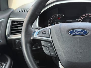 Ford Edge - 12