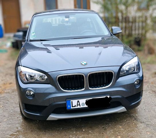 BMW X1 sDrive 18d* AHK* PDC* SHZ* 8-Fach*